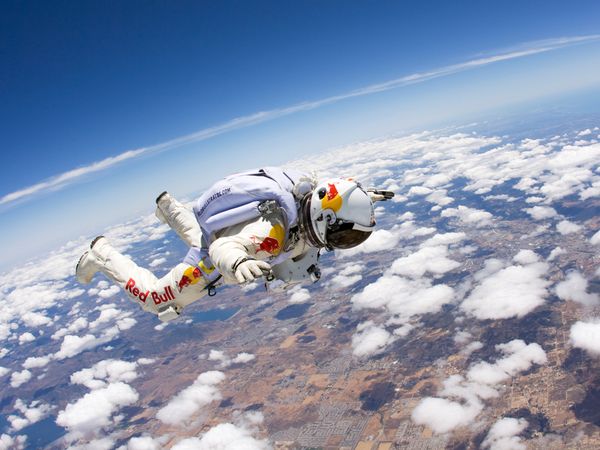 felix-baumgartner-stratos