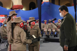 Una oficial reveló que un tercio de los generales del Ejército venezolano están vinculados en empresas de negocios con el régimen - Sebastiana Barráez