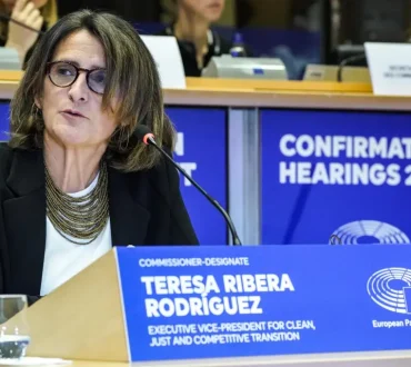 La aún vicepresidenta tercera, Teresa Ribera, durante su examen de este martes en la Eurocámara. Parlamento Europeo