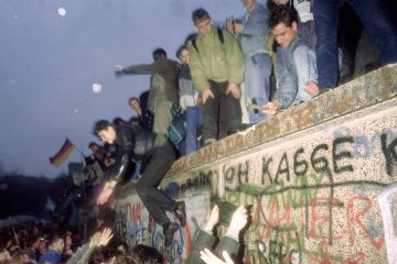 El Muro de Berlín fue derribado hace 30 años - Carlos Alberto Montaner
