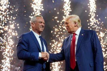 Robert F. Kennedy Jr. y Donald Trump en Glendale, Arizona, en agosto de 2024.
Evan Vucci (AP)