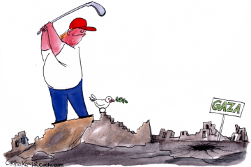 CARICATURA DE CHRISTO KOMARNITSKI EN EL WEBSITE DE POLITICALCARTOONS.COM EN https://politicalcartoons.com/cartoon/292540/trump-at-gaza-golfbeach-resort